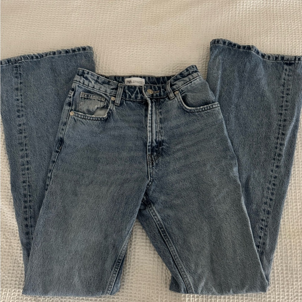 Zara Light Blue Denim Jeans